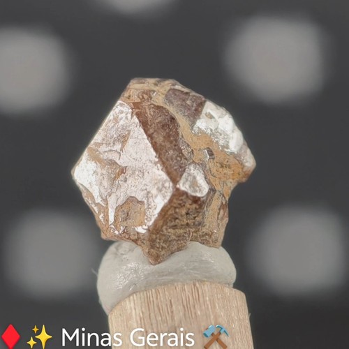 Zirkon kristall 5mm - kristall, uv