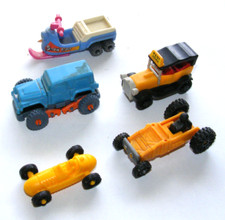 Plastik Steckauto Ü Ei ua Maserati Indicar Rennwagen Schneemobil Taxi Konvolut