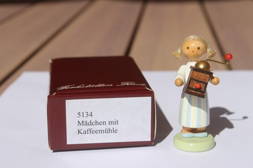 Flade mädchen mit - flade, "mädchen