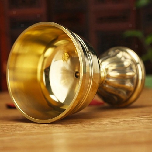 Goldener teelichthalter - goldener,