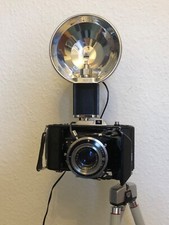 Faltenbalgkamera als Dekoleuchte