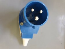 Mennekes Typ:1411 *1 Stück* *NOS*