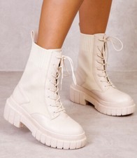 Damen-Boots neu***  Gr 38,  Creme-weiß 