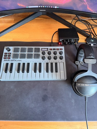 Akai mpk mini mk3 - mk3,