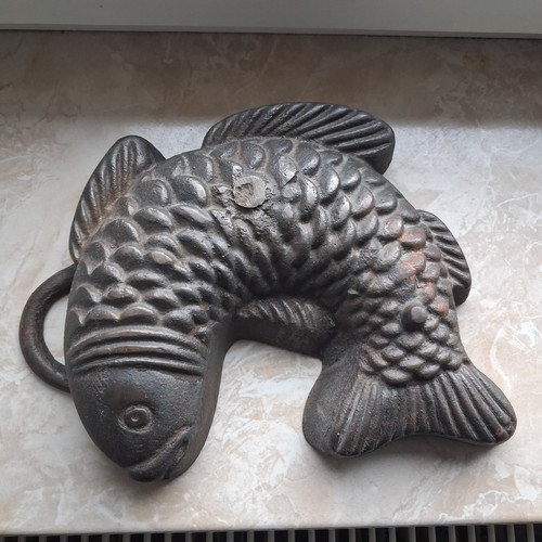 Antike backform als fisch - antike,