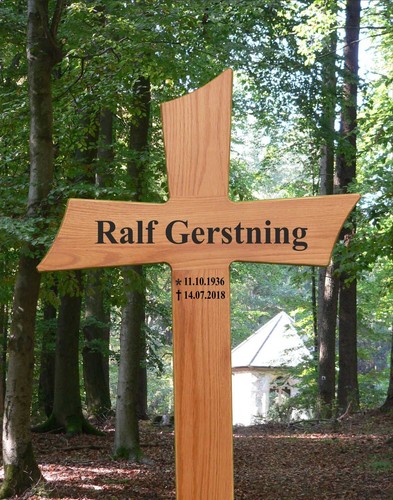 Grabkreuz urnenkreuz aus holz - grabkreuz,