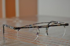 Cazal Brille - Neu-Spitzenmodell - Modell 748 - Farbe 418 - Gold & Marmor Lila