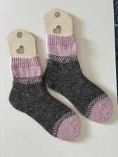 Handgestrickte Socken