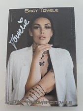 SPICY TOWELIE AUTOGRAMM SIGNIERT AUTOGRAPH SIGNED Autogrammkarte Erotik