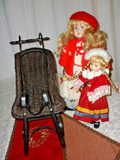 Porzellanpuppen+Puppenschlitte