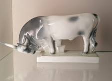ZSOLNAY PORZELLAN-MANUFAKTUR PECS Stier  1. Wahl Länge 33cm