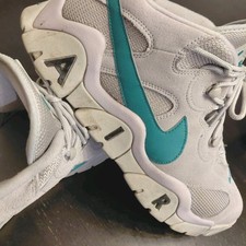 Gay Used Nike Air Sneakers Gr