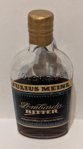 Miniaturflasche julius - at,
