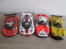 4 Slotcars 1:24 mit
