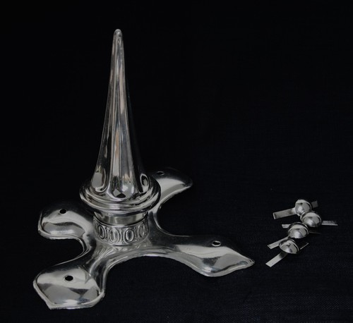 Pickelhaube zierrat kreuzblatt - pickelhaube,