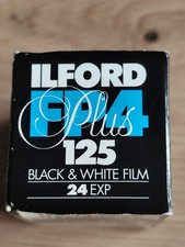 Ilford s/w-Film FP4 Plus, ISO 125, 36 Aufnahmen, abgelaufen August 2007