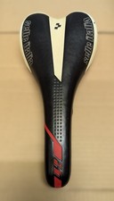 Selle Italia Cube Sattel Rennradsattel Handmade Italy Schwarz Rot Weiss Vintage