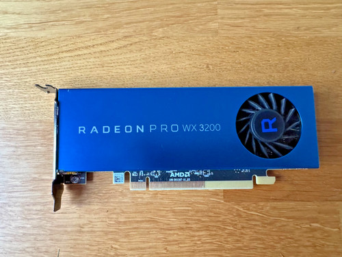 Amd radeon pro 3200 - amd, 4gb