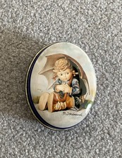Pillendose Hummel  ca. 4 x 5