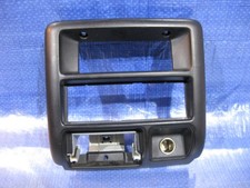 Opel Frontera B: Blende