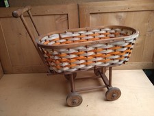 Puppenwagen Stubenwagen