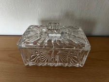Butterdose aus Glas mit Deckel
