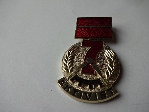 Ddr medaille orden - ), "