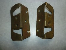 2 X Befestigungen Winkel-Halterungen  Schrankmöbel - Heimwerker  - ca. 9x4x3 c