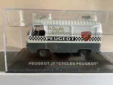 ✅Die-Cast IXO 1:43 Peugeot J7 "Cycles Peugeot"  (FZ374-9S1/2)