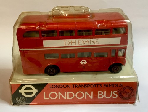 Vintage london transport - transport, rm