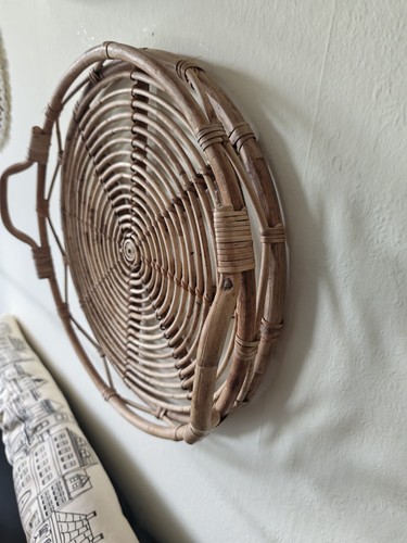 Handgefertigtes rattan tablett - handgefertigtes, rattan-tablett