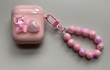 Primark Ohrhörer Hülle Anhänger Airpods Cover Zubehör schillernd Schlüsselanhänger Schlüsselring