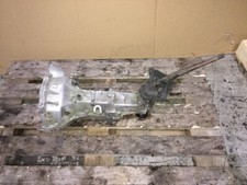 13814 Schaltgetriebe SUZUKI SJ 410 Teileträger 4-Gang