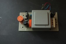 Kompakte Netzteil Platine 12 V, Spannungsregler Motorola, primär 220 V, DeTeWe