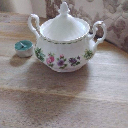 Royal albert flowers the - albert,