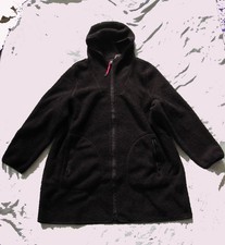 69Weit:  Teddy CECIL by street