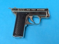 Pistolen Feuerzeug 9mm P7M21