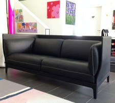 Luxus-Ledersofa Poltrona Frau, schwarz, 2 Sitzer, Model "Alone", wie neu!