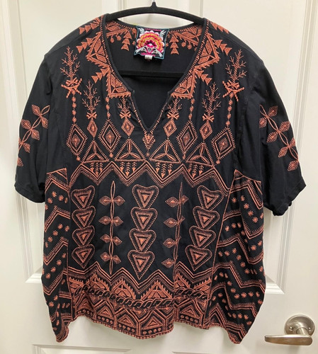 Johnny was black embroidered - johnny, v
