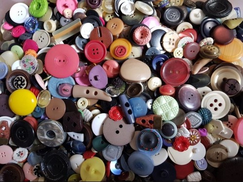 500 gramm knöpfe kunststoff - gramm,
