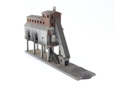 Arnold N 6354 Gebäude