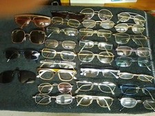 Konvolut 30 Brillengestelle