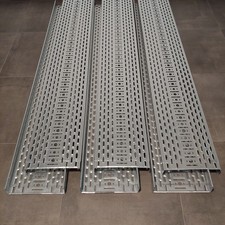 11,70 m Kabelbahn 1950x300x60 verz Kabelrinne Kabeltrasse Metallkanal Kabelkanal