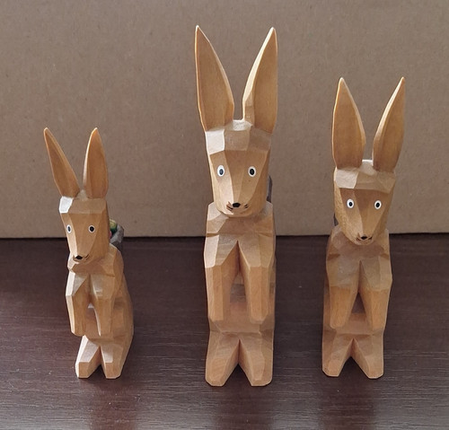 Holzfigur hase geschnitzt - hase,