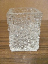 kleine viereckige  Blumenvase  4,5 cm x 4,5 cm  - 6 cm hoch