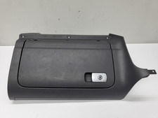 VW Golf 5 1K - Handschuhfach