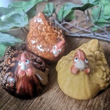 3 x Huhn Hühner Figur Braun Statue Ton Glasiert Ostern Henne Osterdeko Dekofigur