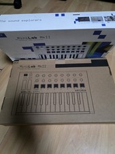 Arturia MiniLab MK2 USB Midi Keyboard Controller, 25 Tasten