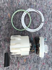 Opel Meriva A Kraftstoffpumpe Benzinpumpe 13196444 Bosch 0580314133 komplett