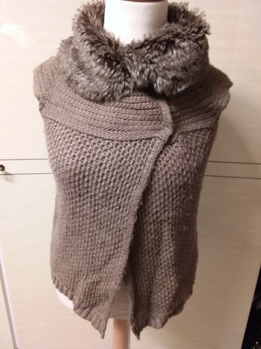 Strickweste mit